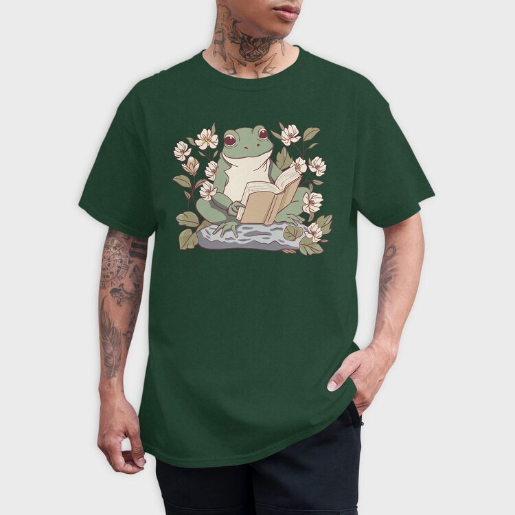 Frog Reading Cottagecore, Tricou Barbati (Unisex)